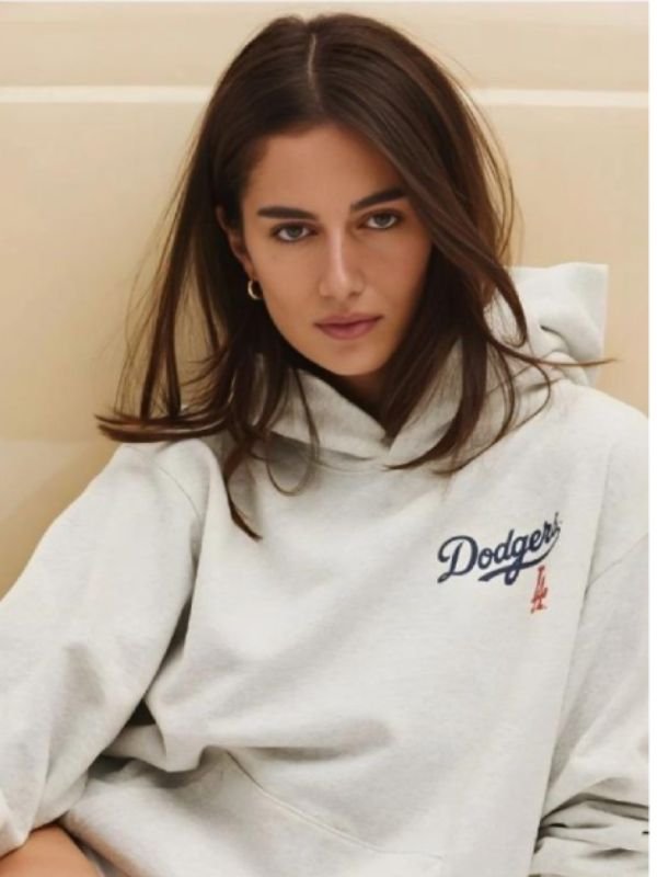 Dodgers-Serif-Grey-Pullover-Hoodie.jpg